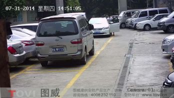 200萬像素-某廣州停車場通道超高清視頻監控錄像演示